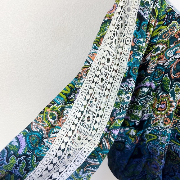 Mystree Boho Pattern Tie Front Ombré Lace Blouse - Picture 5 of 7